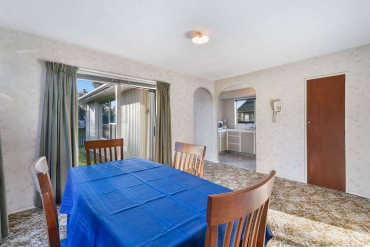 37 Oakley Crescent Hornby_6