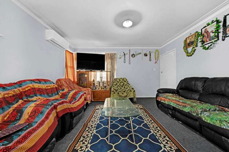 64 Fisher Crescent Otara_5