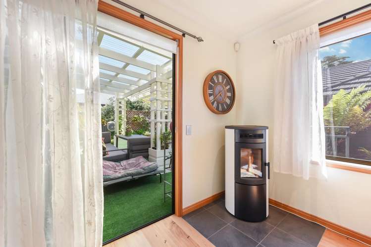 38 Andrew Street Stoke_10