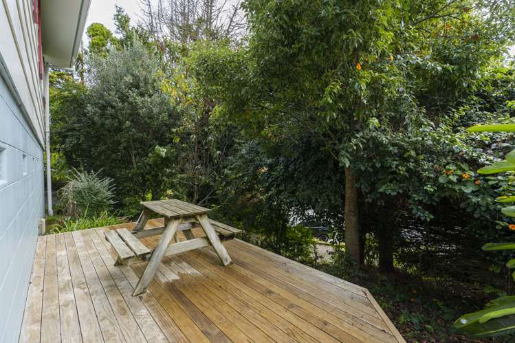 17 Earls Place Onerahi_14