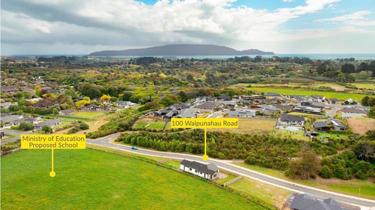100 Waipunahau Road Waikanae_21