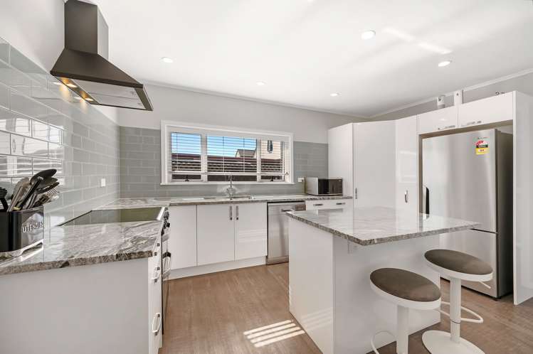 2 Cambridge Terrace Taradale_10