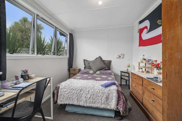 11 Farnworth Avenue Holdens Bay_7