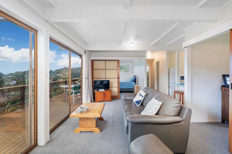 3 Patricia Place Hahei_7