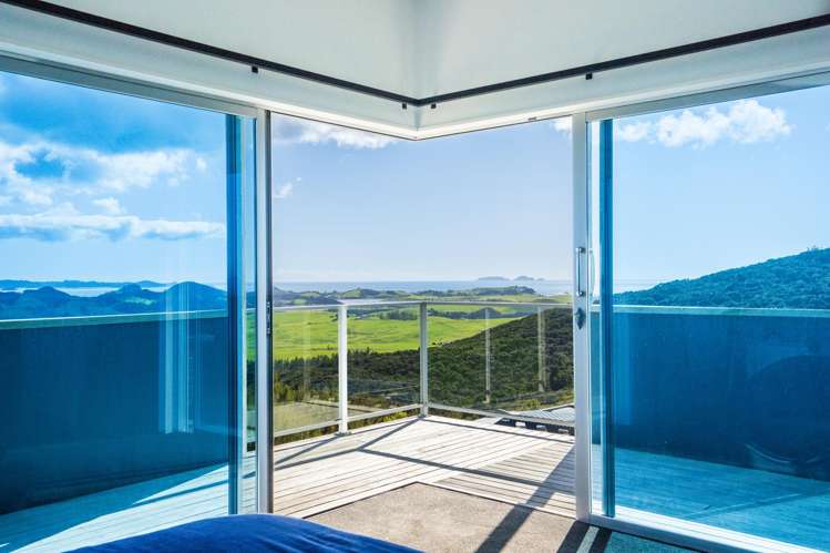 83 Rarangi Heights Parua Bay_16