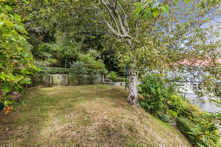 5 Kellsmere Crescent Island Bay_19
