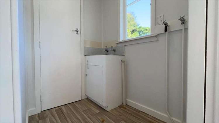 76 Hampden Street Picton_8