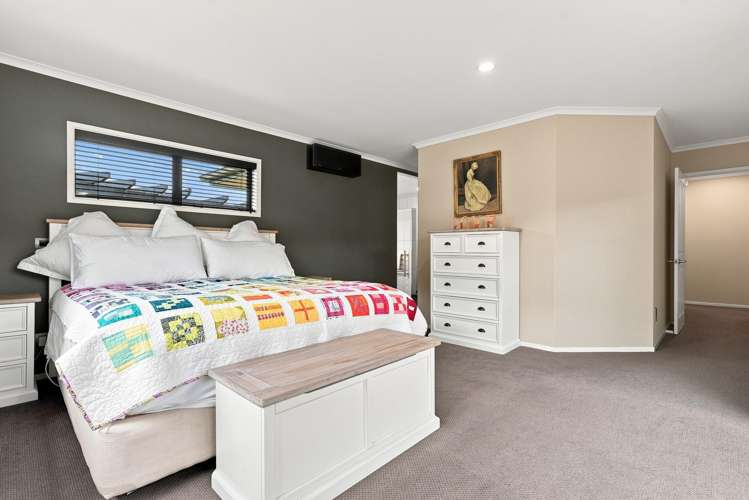 2 Flavell Drive Orewa_17