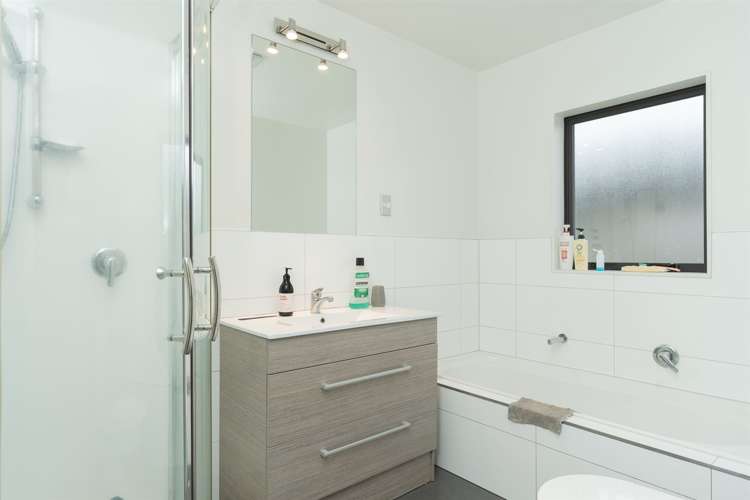 5 Teatree Close Huntington_13