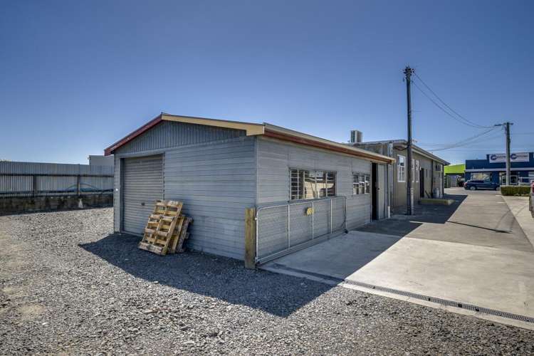 405 Avenue Road East Hastings Central_16