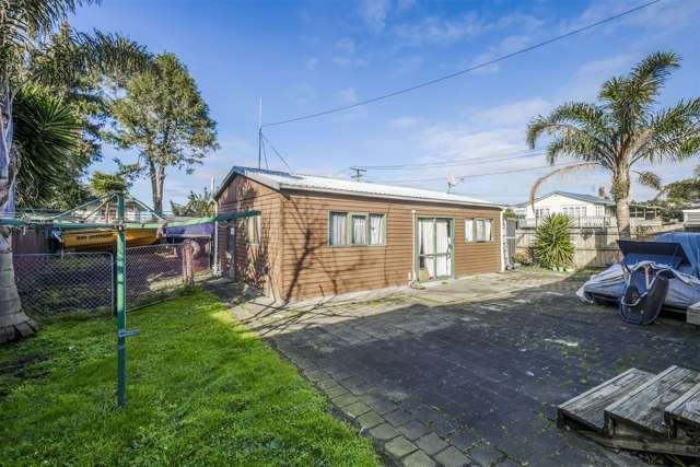 79 Fairburn Road Otahuhu_2