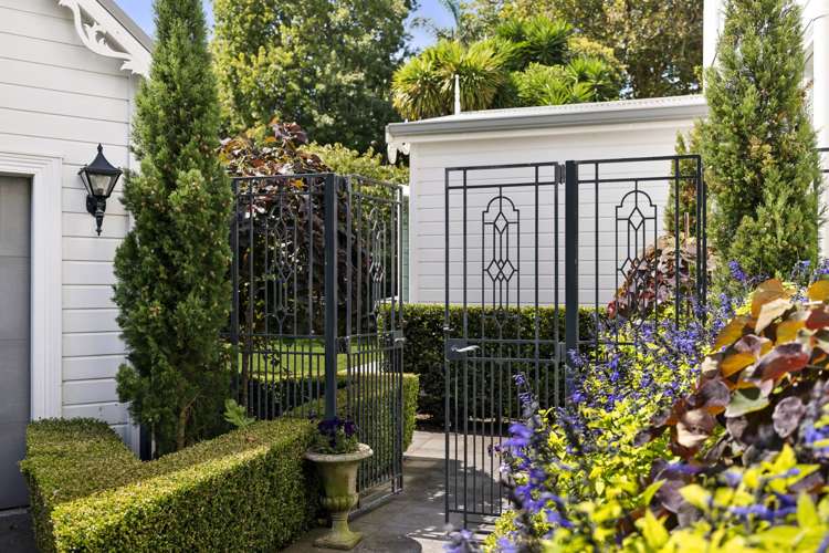 11 Valley Road Mt Eden_24