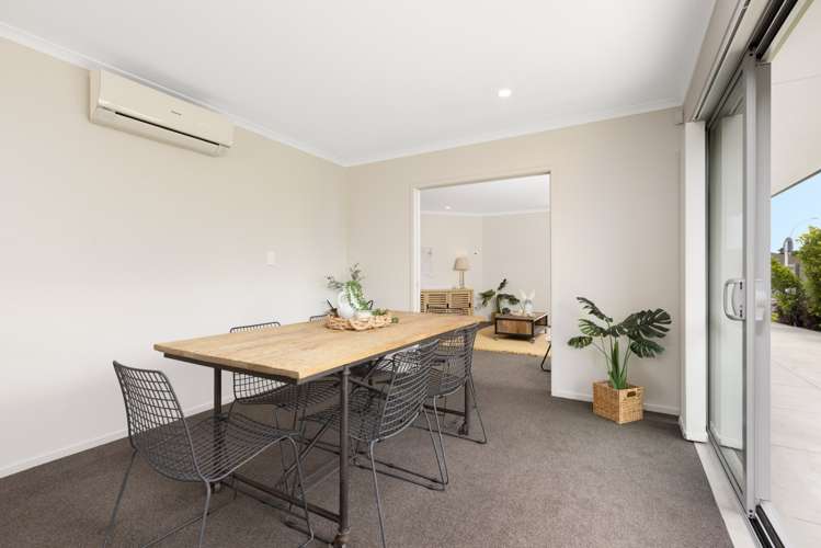 3 Cheyne Road Pyes Pa_5