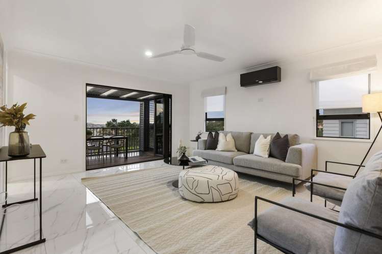 589e East Coast Road Browns Bay_1