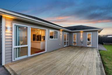 2 Lewis Younie Road_4