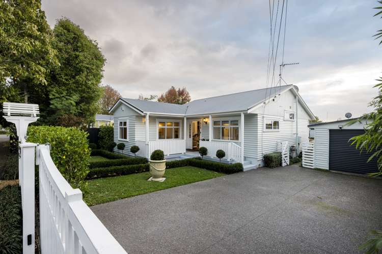 87 Cook Street Hamilton East_17