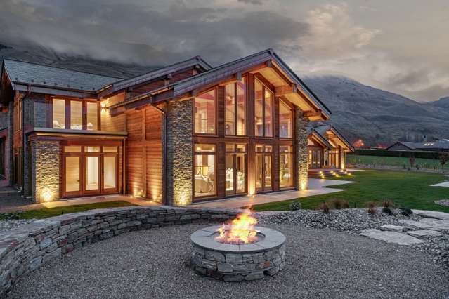 8 Foxglove Heights Wanaka_2