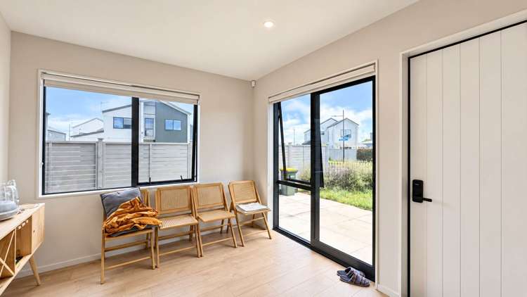 2 Aquamarine Road Rosehill_5