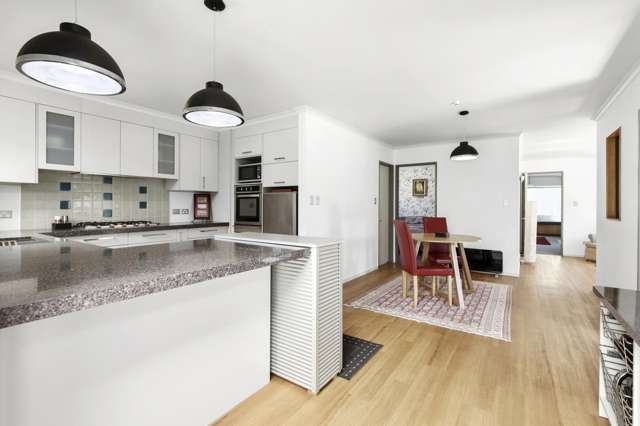 18 Feary Crescent Takaka_4