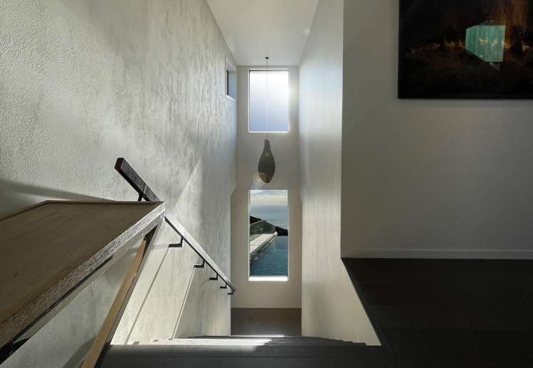 81 Piha Road Piha_15