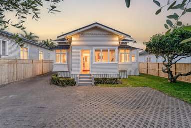 42 Woodward Road_1