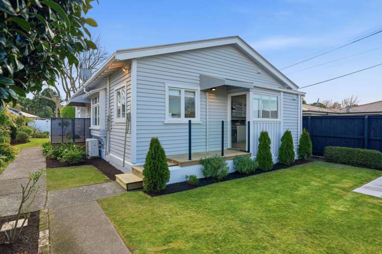 34 Poulton Avenue Richmond_18