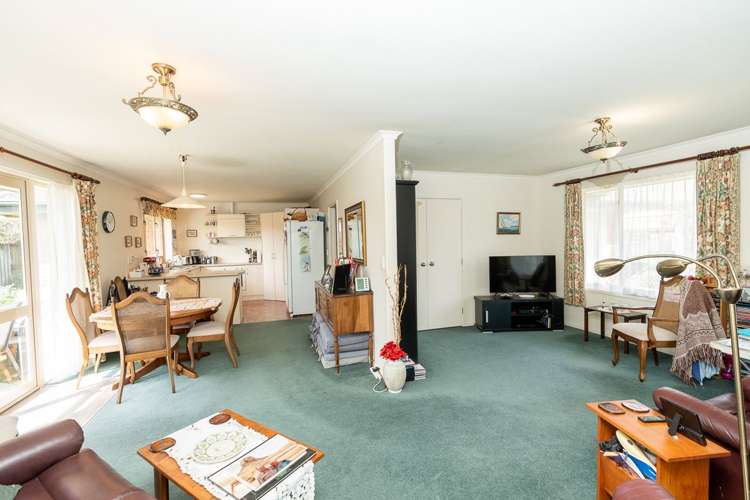 28 Newfield Drive Fairview Downs_6