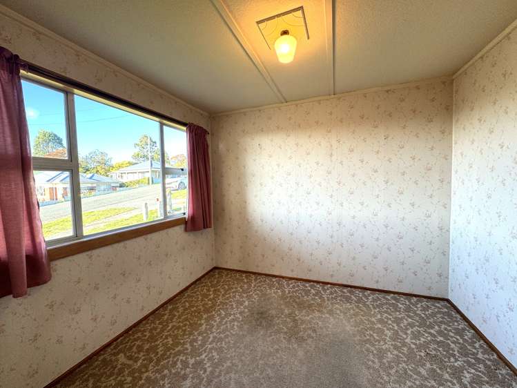 28 Market Street Kaitangata_10