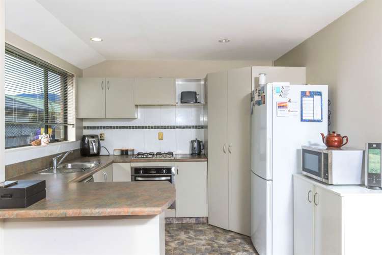 6 Allport Place Stoke_10