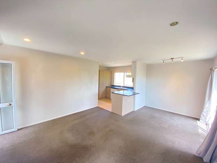 2/54 Gibraltar Street Howick_5