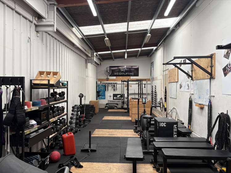 54 Montgomery Crescent Clouston Park_5