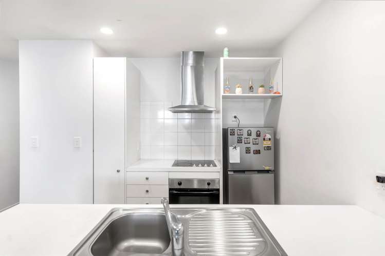 21/955 Mount Eden Road Three Kings_6