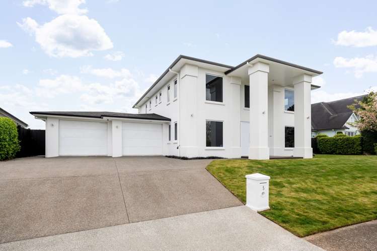 5 Karl Michael Crescent Flagstaff_47