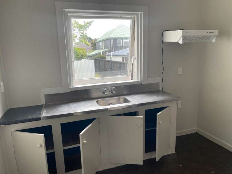 14 Linwood Avenue Mt Albert_2