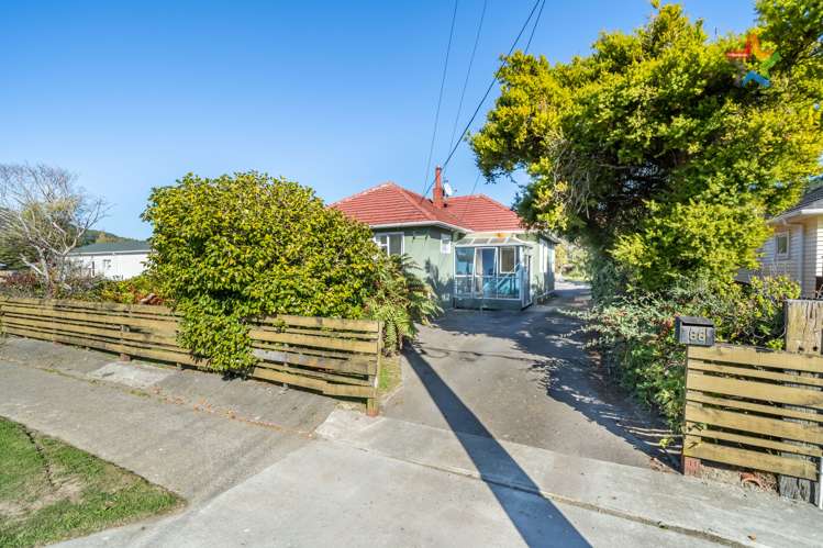 88 Main Road Wainuiomata_17