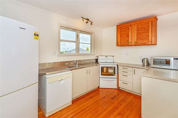 67 Mcannalley Street Manurewa_9