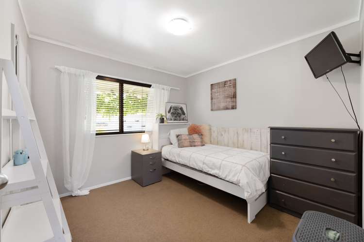 9 Brookfield Place Redwoodtown_25