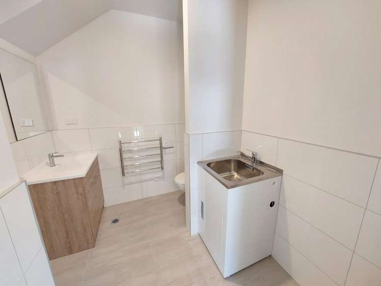 9 Wharetana Crescent 1732_4