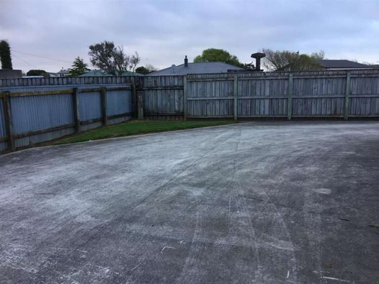 12 Devon Crescent Darfield_11