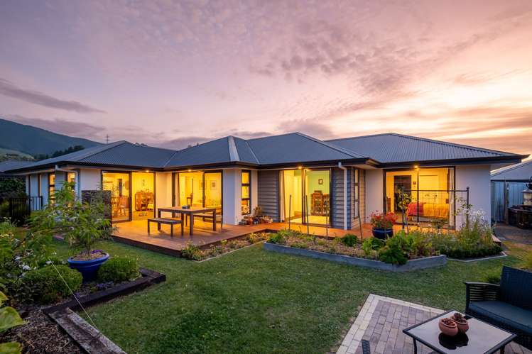 9 Piwakawaka Drive Stoke_1