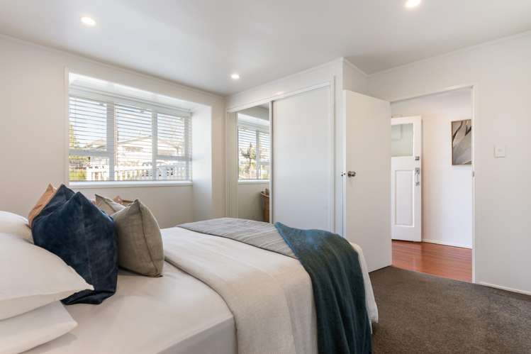 42 Warwick Avenue Westmere_13