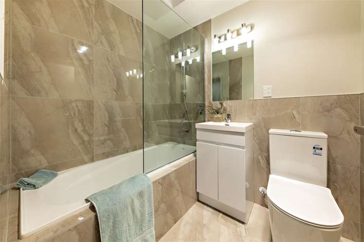 8 Warbler Crescent Papakura_13