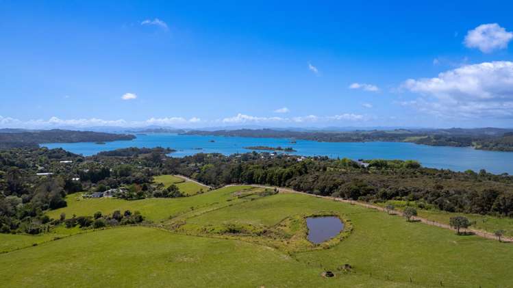 111 Magnolia Tree Way Kerikeri_2