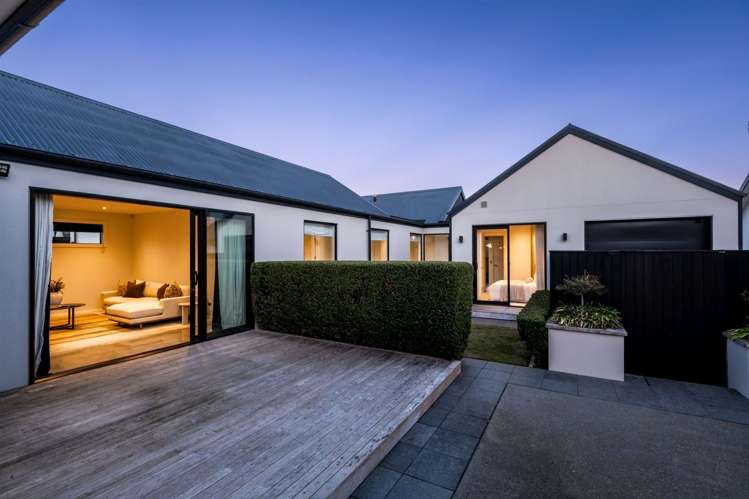 46 Bluestone Drive Parklands_23