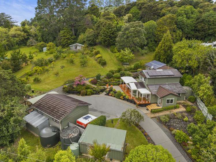 1082 Sandspit Road_5