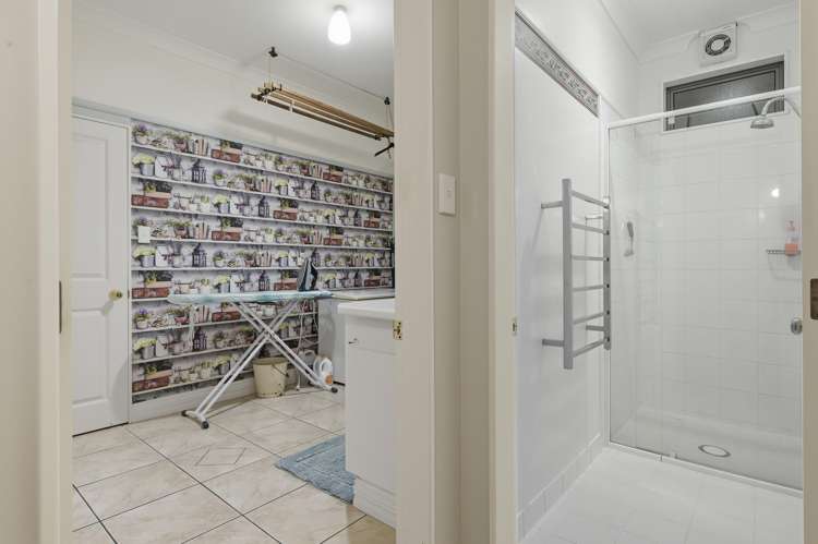 14 Freeburn Road Pyes Pa_30