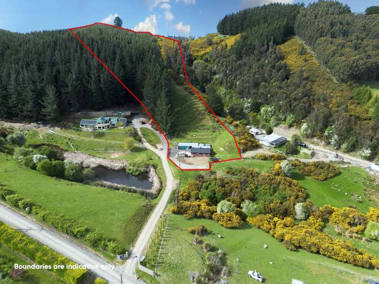 328 Gladstone Road North_0