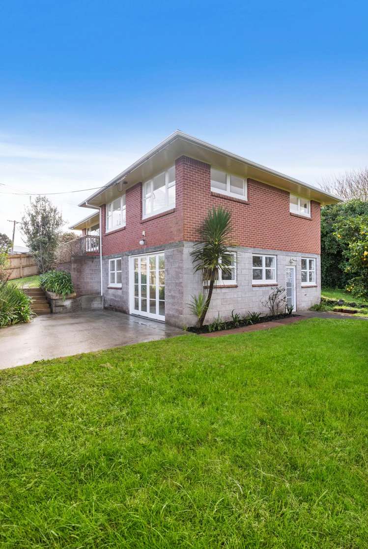 21 Kereru Street Henderson_23