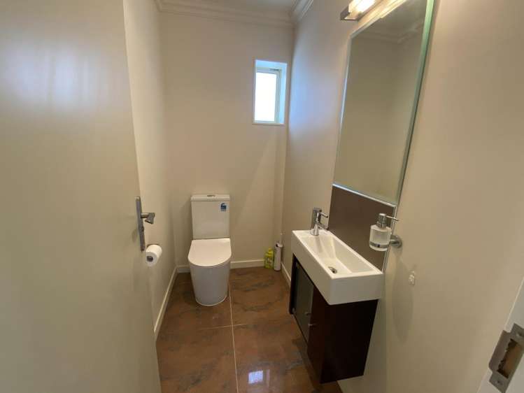 19 Bunker Way Strathmore Park_19