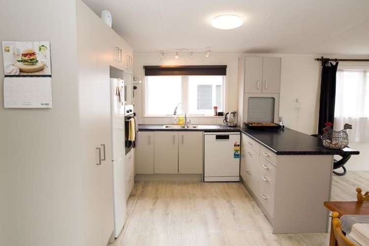 5 Russell Street 1206_3